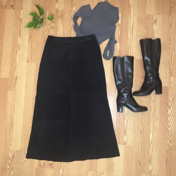 Black Genuine Leather Maxi Skirt - Picture 2 of 7